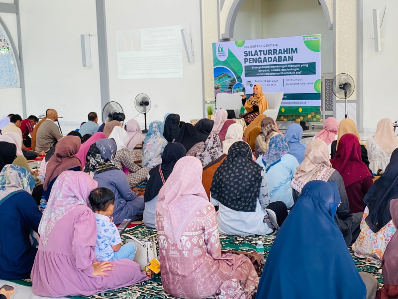 Sambut Murid Baru, SD Bintang Cendekia Taja Silaturrahim Pengadaban dengan Wali Murid