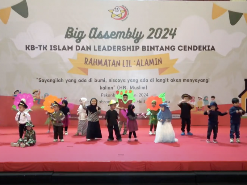 KB-TK Bintang Cendekia Gelar Kegiatan Tahunan Big Assemly